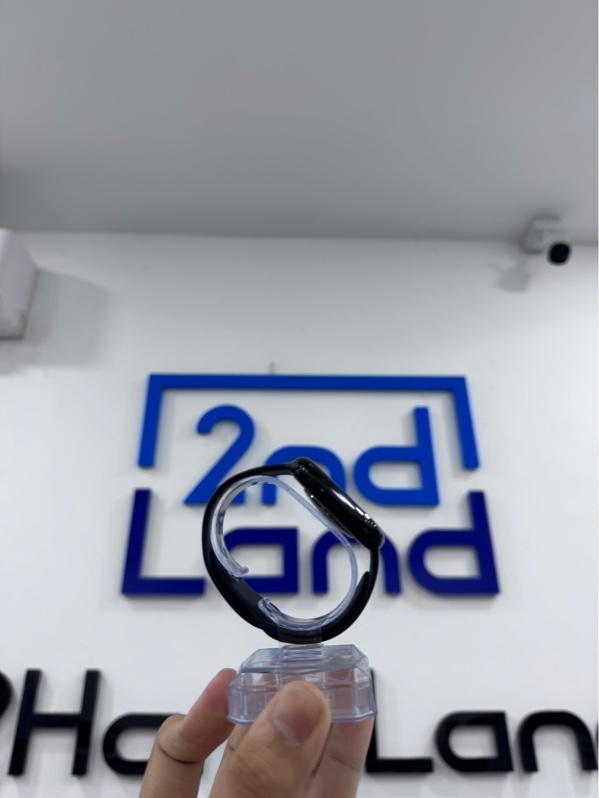 Đồng hồ Apple Watch Series 11 - 46mm - SA/A - 64Gb - GPS - Màu đen - Pin 100% - Ngoại hình 97,5% - Viền xước tróc sơn - Fullbox