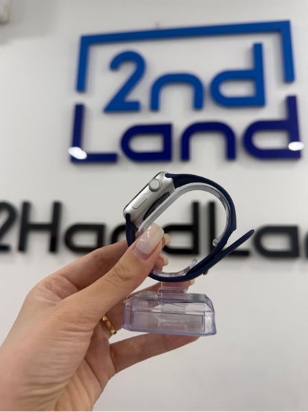 Đồng hồ Apple Watch Series 3 - 38mm - CH/A - GPS - 8GB - Màu bạc - Pin 89% - Ngoại hình 97% - Màn ám hồng , viền trầy cấn nhẹ - Kèm sạc linh kiện 1