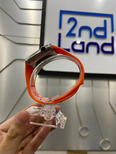 Đồng hồ Apple Watch Series 3/38mm - CH/A - GPS - Viền thép - Màu bạc - Ngoại hình: 97% - Không ghi âm, không hiện pin, không update - Body 2