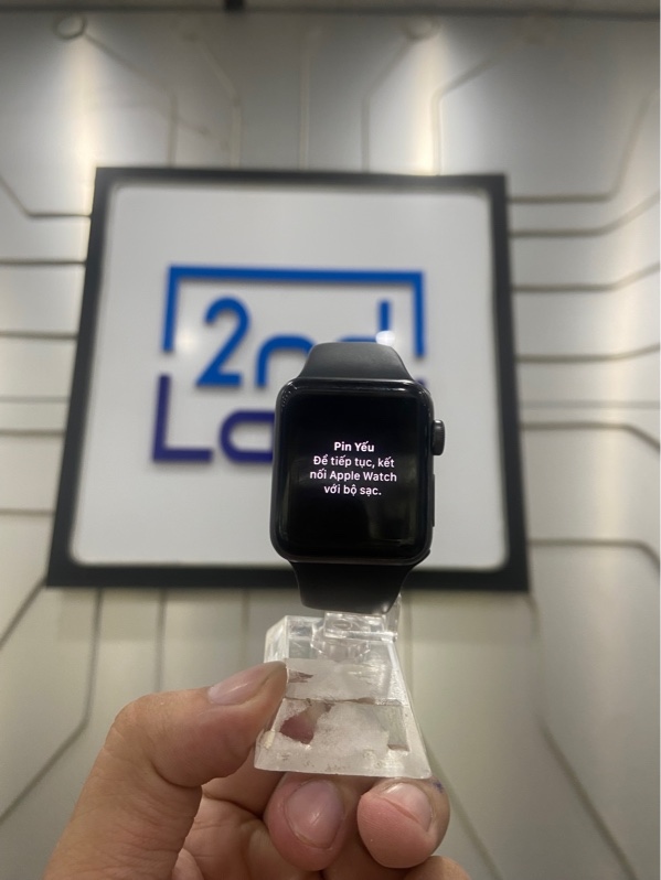 Đồng hồ Apple Watch Series 3/38mm - GPS - LL/A - Pin 97% - Viền nhôm - Màu đen - Ngoại hình: 97% - Kèm sạc