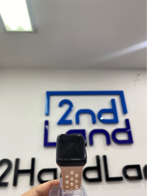 Đồng hồ Apple Watch Series 3 - 38mm - GPS - VN/A - Pin: 87% - Bản Nhôm - Màu xám - Ngoại hình: 98% - Kèm sạc