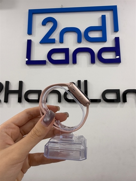 Đồng hồ Apple Watch Series 3 - 38mm - LL/A - GPS - Bản nhôm - Màu hồng - Pin 83% - Ngoại hình 97% - màn ám xanh nhẹ - Kèm sạc 2