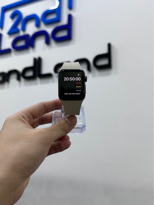 Đồng hồ Apple Watch Series 3/38mm - VN/A - Bản GPS - Pin 96% - Viền nhôm - Màu xám - Ngoại hình 98% - Kèm sạc