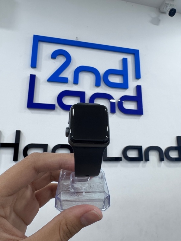Đồng hồ Apple Watch series 3 - 38mm - VN/A - GPS - 8Gb - Màu xám - Pin 92% - Ngoại hình 97% - viền trầy tróc sơn, kính trầy - Fullbox