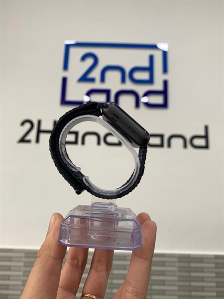 Đồng hồ Apple Watch Series 3 - 38mm - VN/A - GPS - Màu midnight - Pin 99% - Ngoại hình: 98% - Body, kèm sạc 1