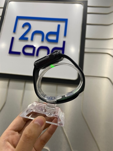 Đồng hồ Apple Watch Series 3/38mm - VN/A - GPS - Pin 97% - Viền nhôm - Màu đen - Ngoại hình: 98% - Body 2