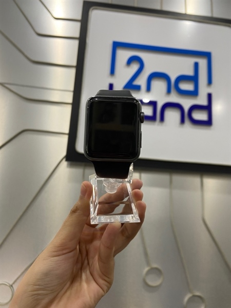Đồng hồ Apple Watch Series 3/38mm - VN/A - GPS - Viền nhôm - Màu đen - Ngoại hình: 96% - Trầy cấn viền nặng, viền màn hở nhẹ,Không ghi âm, không hiện pin, không update - Body