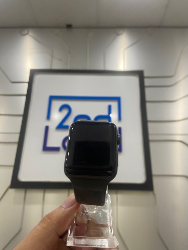 Đồng hồ Apple Watch Series 3/42mm - GPS - Pin 100% thay new - Viền nhôm - Màu đen - Ngoại hình: 98% - Kèm sạc