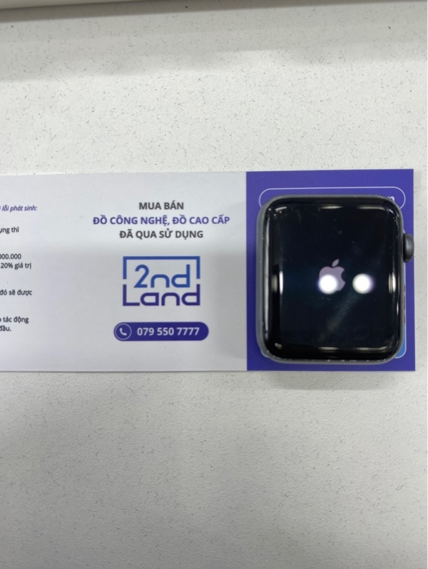 Đồng hồ Apple watch series 3 - 42mm - LL/A - GPS - Nhôm - Màu xám - Pin 83% - Ngoại hình 96% - Màn trầy, sườn cấn trầy, viền màn ám xanh, không có dây đeo tay - Body - SẢN PHẨM LỖI KHÔNG BẢO HÀNH
