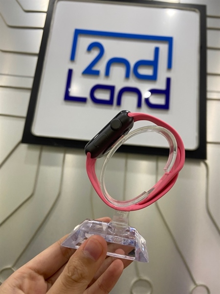 Đồng hồ Apple Watch Series 3/42mm - TA/A - GPS - Pin 100% thay new - Viền nhôm - Màu đen - Ngoại hình: 98% - Body 2