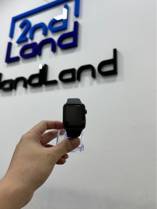 Đồng hồ Apple Watch Series 3/42mm - VN/A - Bản GPS - watchOS 8.8.1 - Pin 100% đã thay new - Viền nhôm - Màu xám - Ngoại hình 98% - Kèm sạc