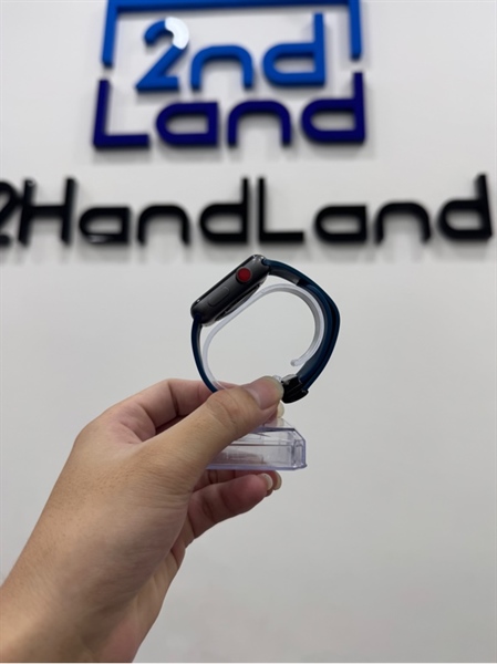 Đồng hồ Apple Watch Series 3/42mm - VN/A - GPS - LTE có esim - Pin 98% - Viền nhôm - Màu xám - Ngoại hình 98% - Body 2