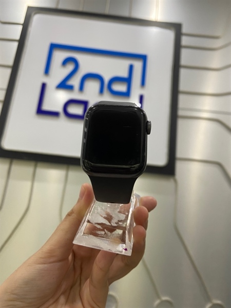 Đồng hồ Apple Watch Series 4/40mm - LL/A - 16GB - Pin 60% - Màu đen - Ngoại hình: 97% - Màn trầy, viền trầy, màn ép kính - Body