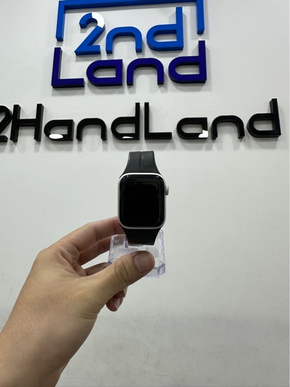 Đồng hồ Apple Watch Series 4/40mm - LL/A - GPS - WatchOS 10.6.2 - Pin 100% thay new - Viền nhôm - Màu bạc - Ngoại hình 98% - Kèm sạc