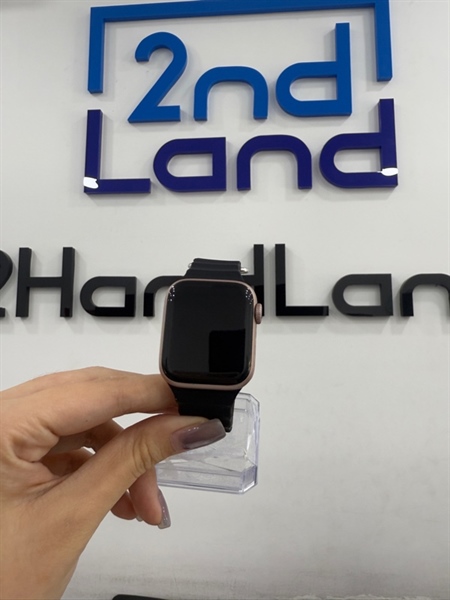 Đồng hồ Apple Watch Series 4 - 40mm - P/A - GPS - Màu hồng - Pin thay 100% - Ngoại hình 98% - Kèm sạc