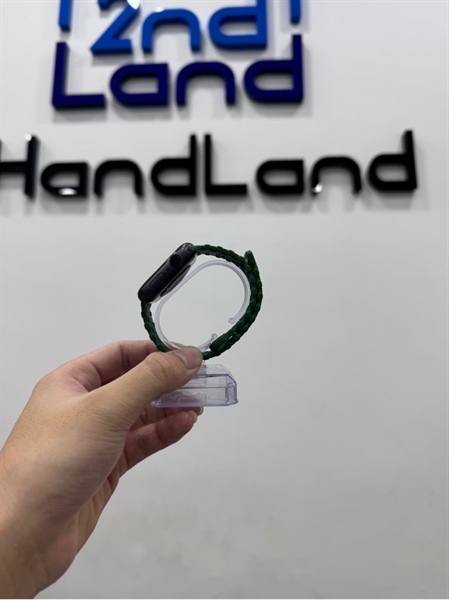 Đồng hồ Apple Watch series 4/44mm - LL/A - Bản GPS - Pin 95% - Viền nhôm - Màu đen - Ngoại hình 98% - Kèm sạc 2