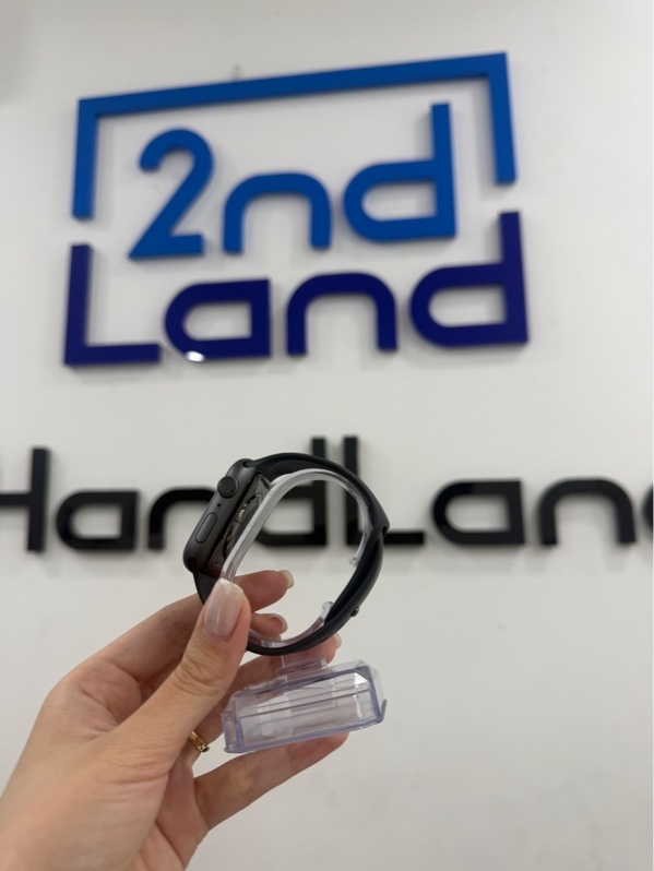 Đồng hồ Apple Watch Series 4 - 44mm - LL/A - GPS - 16GB - Màu xám - Pin 73% - Ngoại hình 98% - Màn nhiều chấm mực liti , pin yếu - Kèm sạc - KHÔNG BẢO HÀNH