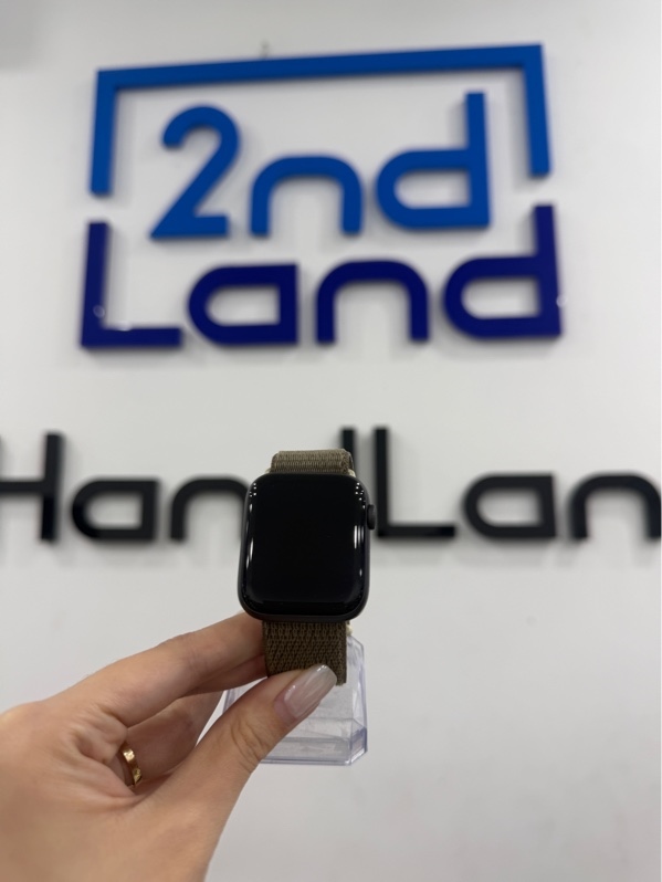 Đồng hồ Apple Watch Series 4 - 44mm - LL/A - LTE(A1976) không Esim VN - 16GB - Màu xám - Pin 90% - Ngoại hình 98% - Kèm sạc