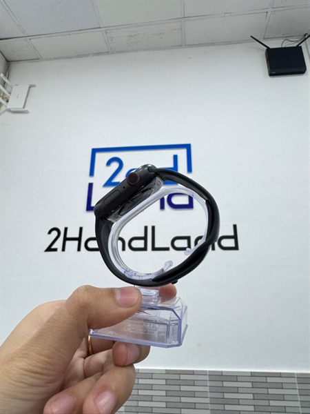 Đồng hồ Apple watch series 4 - 44mm - LL/A - Ngoại hình 98% - Bản nhôm - Màu đen - Pin 94% - Body 1