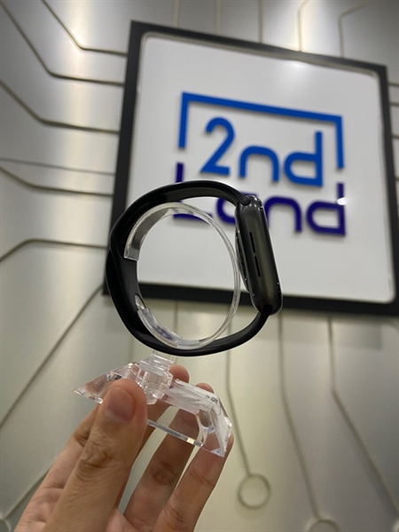 Đồng hồ Apple Watch Series 4/44mm - LTE (Esim A2008 ) - Pin bảo trì - Màu đen - Ngoại hình: 97% - Ép kính, cảm yếu nhẹ - Body - không bảo hành 1