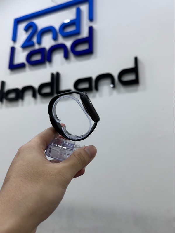 Đồng hồ Apple Watch Series 4/44mm - VNA - 16GB - Bản GPS - Pin 100% thay new - Viền nhôm - Màu đen - Ngoại hình 98% - Kèm sạc