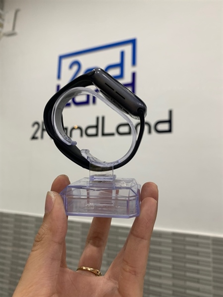 Đồng hồ Apple Watch Series 4 - 44mm - ZP/A - GPS - Màu đen - Pin 100% - Ngoại hình: 98% - Màn xước - Box 1