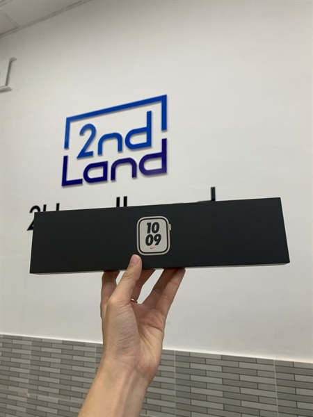 Đồng hồ Apple Watch Series 4 - 44mm - ZP/A - GPS - Màu đen - Pin 100% - Ngoại hình: 98% - Màn xước - Box 3