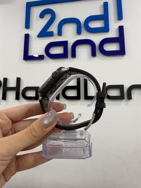 Đồng hồ Apple Watch Series 4 (A2008) - 44mm - Z/A - LTE có esim VN - 16GB - Màu xám - Pin 85% - Ngoại hình 98% - Màn ép cảm - Kèm sạc linh kiện 1