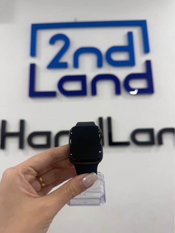 Đồng hồ Apple watch series 4 bản nike - 44mm - LL/A - LTE không esim VN - 16Gb - Màu xám - Pin thay 100% - Ngoại hình 97% - Màn ép cảm , màn ám xanh nặng , có đốm mực - Kèm sạc linh kiện