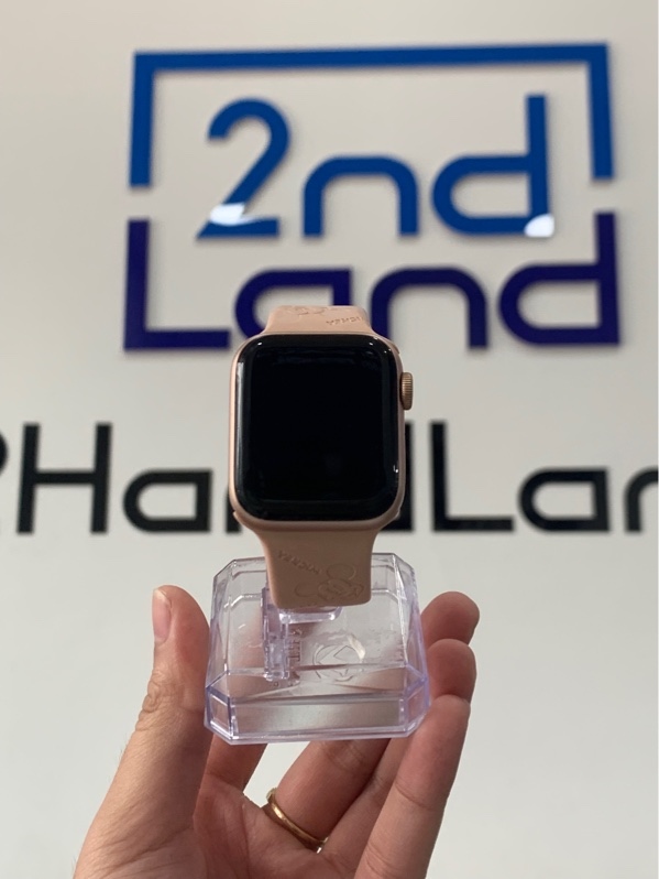 Đồng hồ Apple watch series 5 - 40mm - B/A - GPS - Viền nhôm - Màu hồng - Pin 88% - Ngoại hình: 97%- Kèm sạc