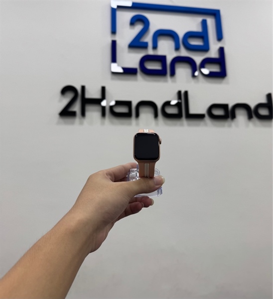 Đồng hồ Apple Watch Series 5/40mm - LL/A - Bản GPS - LTE không esim - Pin 88% - Viền nhôm - Màu hồng - Ngoại hình 98% - Body