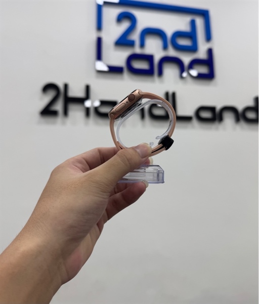 Đồng hồ Apple Watch Series 5/40mm - LL/A - Bản GPS - LTE không esim - Pin 88% - Viền nhôm - Màu hồng - Ngoại hình 98% - Body 2