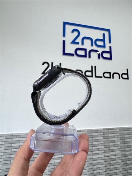 Đồng hồ Apple Watch Series 5 - 40mm - LL/A - Bản nhôm - Màu đen - Pin 83% - Ngoại hình 97% - Trầy sườn 1 đốm mực trắng, màn trầy nặng - Body 1