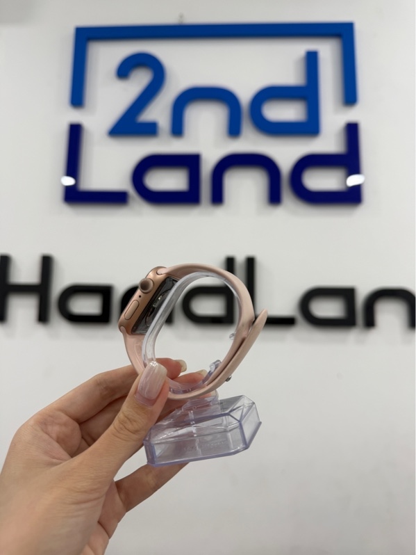 Đồng hồ Apple watch series 5 - 40mm - LL/A - GPS - 32GB - Màu hồng - Pin thay 100% - Ngoại hình 98% - Kèm sạc linh kiện