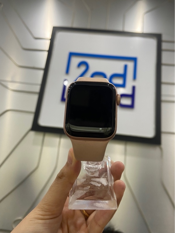 Đồng hồ Apple Watch Series 5/40mm - LL/A - GPS - Pin 83% - Viền nhôm - Màu hồng - Ngoại hình: 98% - Body