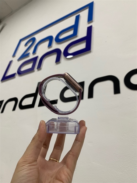 Đồng hồ Apple Watch Series 5 - 40mm - LL/A - LTE (không esim) - Màu hồng - Pin 91% - Ngoại hình: 98% - Body 1