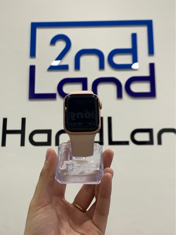 Đồng hồ Apple watch Series 5 - 40mm - LL/A - Màu hồng - Pin 86% - Ngoại hình: 98% - Kèm sạc