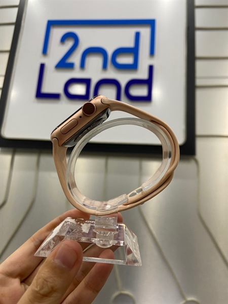 Đồng hồ Apple Watch Series 5/40mm - ZA/A - LTE ( hỗ trợ esim ) - Pin 100% thay new - Viền nhôm - Màu hồng gold - Ngoại hình: 98% - Màn chết 1 điểm ảnh - Kèm sạc 2