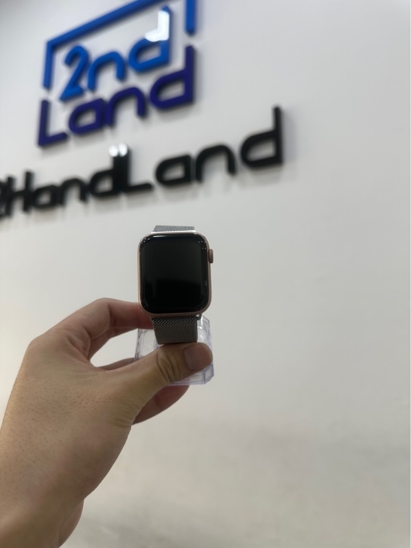 Đồng hồ Apple Watch Series 5/44mm - LL/A - Bản GPS - Pin 100% Thay new - Viền nhôm - Màu hồng - Ngoại hình 98% - Kèm sạc