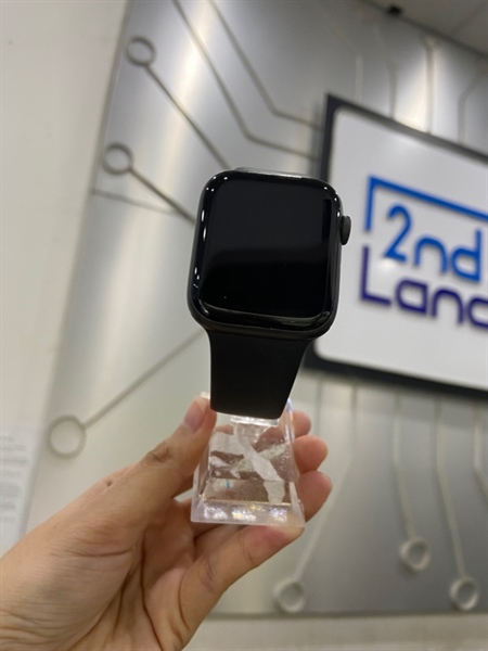 Đồng hồ Apple Watch Series 5/44mm - LL/A - LTE ( không esim ) - Pin 86% - Viền nhôm - Màu đen - Màn trầy nhẹ - ép kính - Body