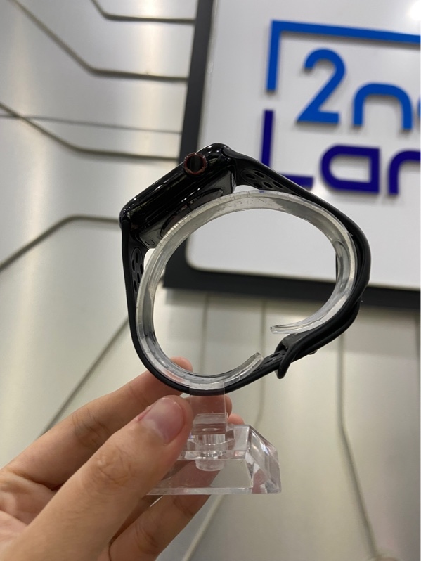 Đồng hồ Apple Watch Series 5/ 44mm - LL/A - LTE ( không hỗ trợ esim ) - Pin 91% - Viền thép - Màu đen - Ngoại hình: 98% - Màn ép kính - Kèm sạc