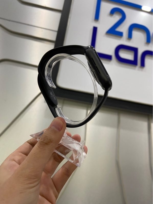 Đồng hồ Apple Watch Series 5/44mm - LTE ( không hỗ trợ esim ) - Pin 100% - Viền nhôm - Màu đen - Ngoại hình: 97% - Màn xước, ép kính, lưu ảnh - Kèm sạc