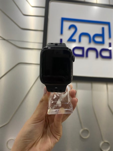 Đồng hồ Apple Watch Series 5/44mm Nike - 2X/A - GPS - Pin 85% - Màu đen - Ngoại hình: 97% - Kính trầy nặng - Body