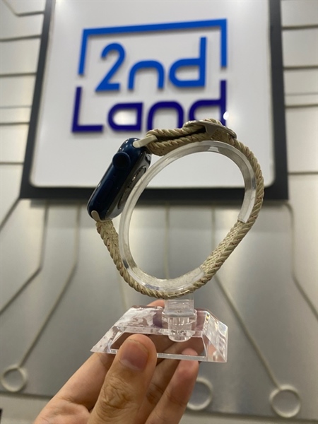 Đồng hồ Apple Watch Series 6/40mm - 32GB - GPS - Pin 100% thay new - Màu xanh - Ngoại hình: 98% - Body - Kèm sạc 2