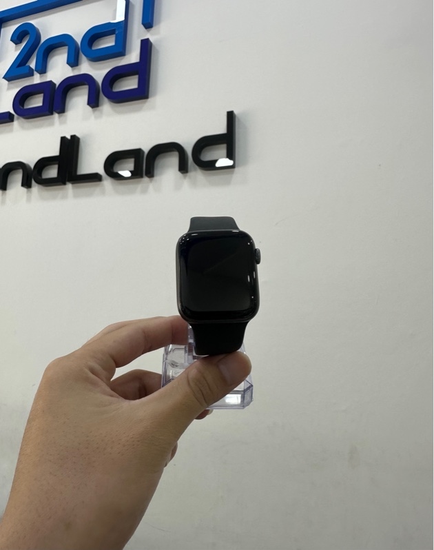 Đồng hồ Apple Watch Series 6/44mm - LL/A - Bản GPS - Watch OS 26.2 - Pin 100% thay new - Viền nhôm - Màu đen - Ngoại hình 98% - Kèm sạc