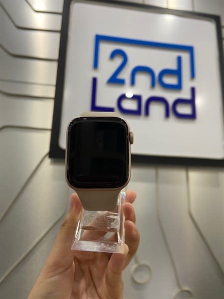 Đồng hồ Apple Watch Series 6/44mm - VN/A - GPS - Pin 100% thay new - Màu rose - Ngoại hình: 98% - Màn ép kính - Kèm sạc
