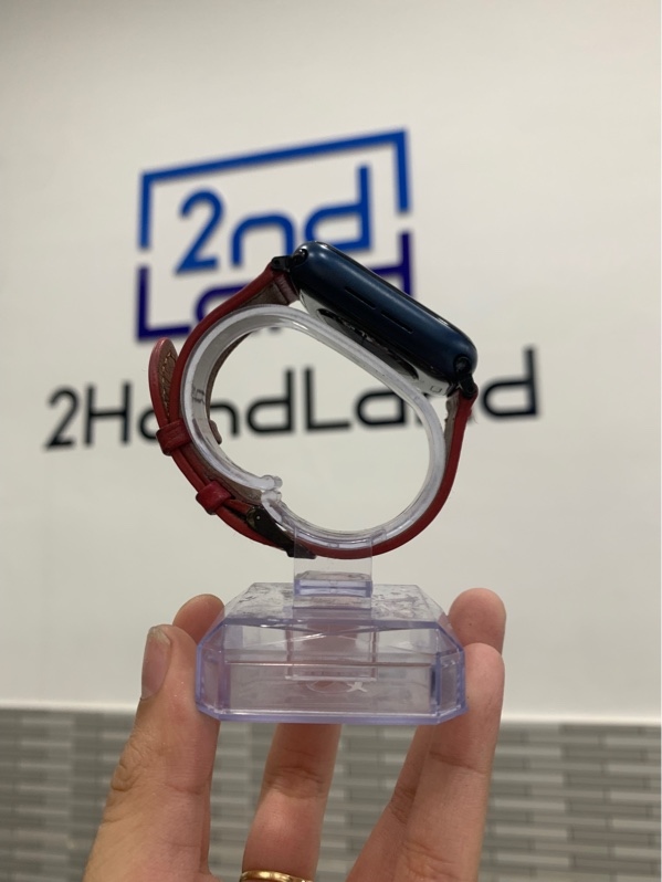 Đồng hồ Apple Watch Series 6 - Màu xanh - Pin 100% đã thay- Ngoại hình: 97% - Màn trầy, trầy sườn - Kèm sạc