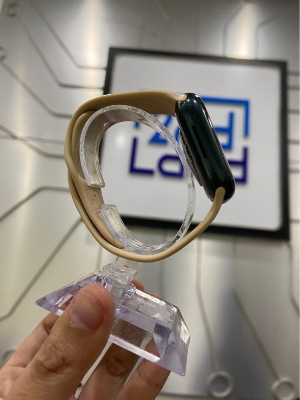 Đồng hồ Apple Watch Series 7/41mm - GPS - VN/A - Pin 93% - Viền nhôm - Màu xanh - Ngoại hình: 97% - Xước thân - Body