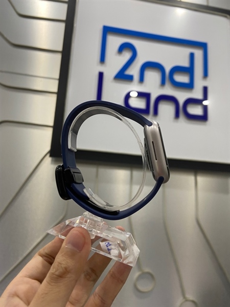 Đồng hồ Apple Watch Series 7/41mm - LL/A - GPS - Pin 100% thay new - Viền nhôm - Màu bạc - Ngoại hình: 98% - Kèm Box + sạc 1