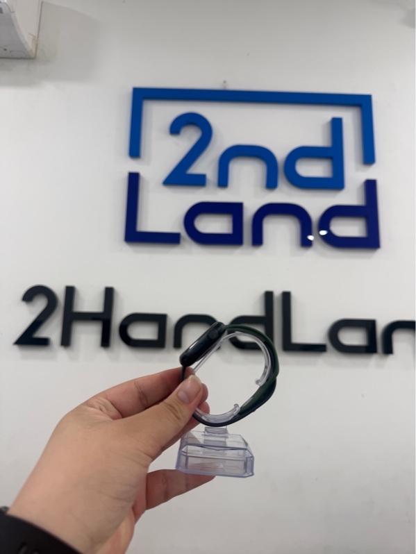 Đồng hồ Apple watch series 7 - 41mm - VN/A - GPS - 32gb - Bản nhôm - Màu đen - Pin 85% - Ngoại hình 97% - Viền trầy, tróc sơn - FullBox